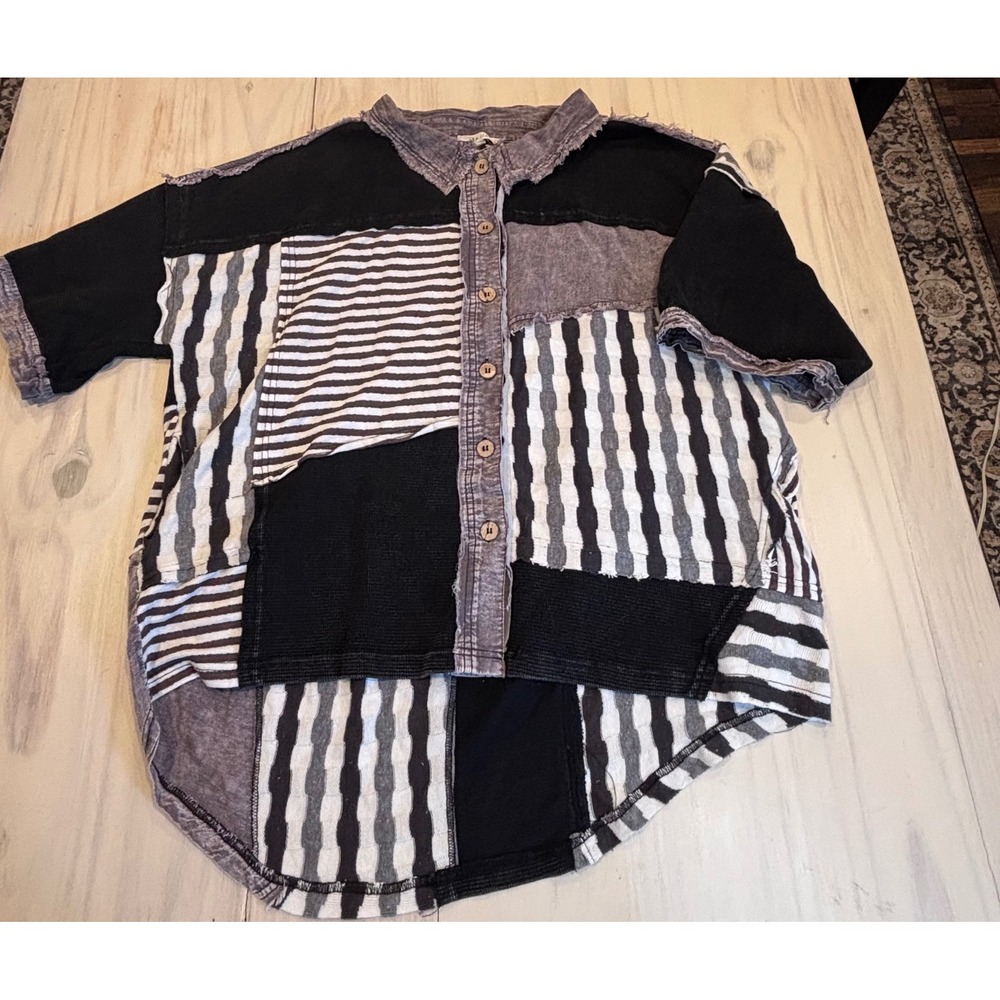 Oli & Hali Women's Patchwork Button Up Shirt Black Grey Stripe Raw Hem Boho L - Picture 13 of 16